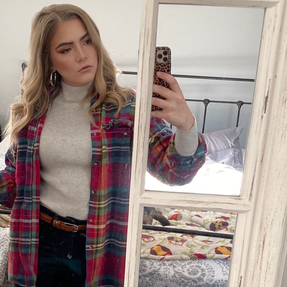 Meet your Posher, Chloé - Picture 1 of 10